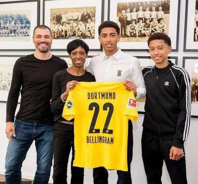 更展示了全 更展示了全