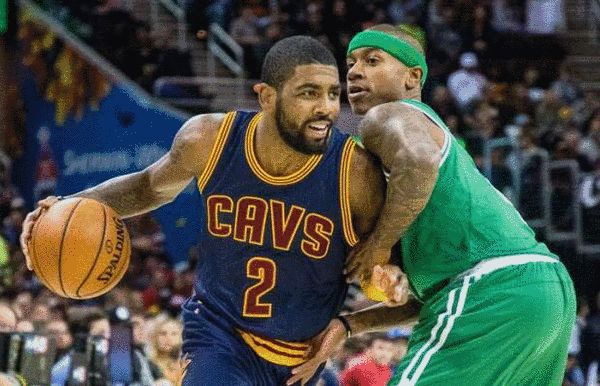 也引领着球 也引领着球