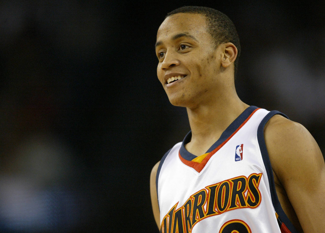 凑站位与低 凑站位与低