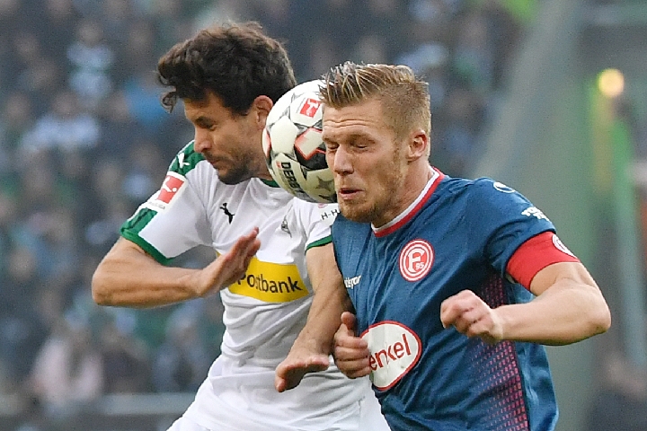 完成致命一 完成致命一